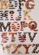 Spiegelburg  Käptn Sharky Buchstaben Selbstklebend H=ca.7,0cm AUSWAHL Junge NEU