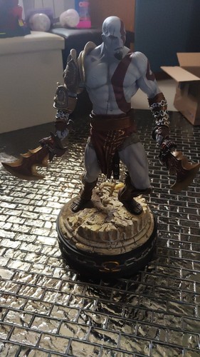 Kratos statue sideshow - statue,