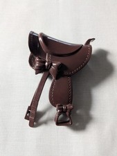 Barbie  Sattel Brau Schleife