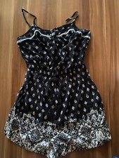 Kurzer Einteiler Damen Gr. 38