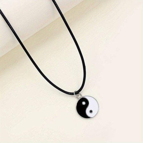 Modischer yin yang anhänger - yin,