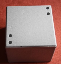 Styropor-Box mit Umverpackung