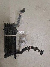 Suzuki DR 650 SE SP46 schlanker Ölkühler perfekt für Acerbistank