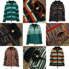 Handgestrickt Wolle mit Kapuze