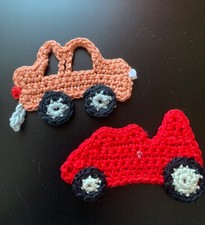 Applikationen  2 versch. Autos   gehäkelt zum aufnähen, basteln - Hobbyauflösung