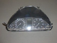 Mercedes w203 c180 tacho - mercedes,