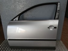 Tür vorn links VW Passat B5