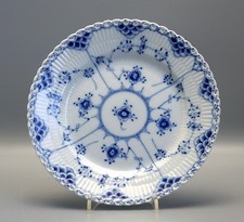 Royal Copenhagen Kuchenteller Musselmalet Vollspitze 1/1086. 1 Wahl.