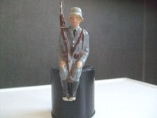 Lineol  Soldat Luftwaffe Sitzfigur für den LKW ( 002 )