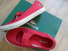 LACOSTE schöne Textil