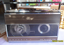 TK 2400 FM Tonbandgerät von Grundig Batterie- und Netzbetrieb