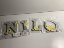 C06.3 NILO / LION - Holzbuchstaben Türbuchstaben Buchstaben grau JoJo Maman Bèbè