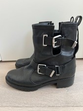 Zara ~ Basic Boots ~ Damen ~ Stiefeletten ~  Stiefel ~ schwarz ~ Leder ~ Gr 40