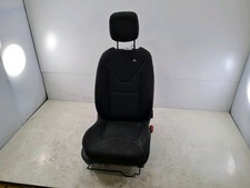 Vorderer Beifahrersitz -