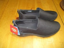 New No Box Skechers Go Walk