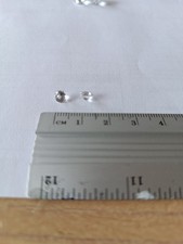 2 Beryll, weiß, rund, Brilliantschliff