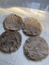 4 X Sitzkissen 2x Kunstfelle