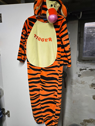 Disney tigger - disney,