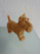 alter Hund Scotch Terrier  Kunststoff Plastik Miniatur Figur Tier 10 cm L