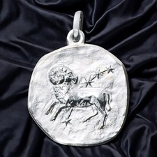 Anhänger Sternzeichen Widder