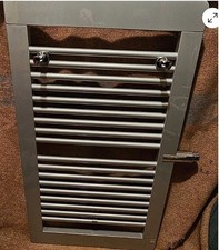 Badheizkörper Kermi Credo plus glanzsilber und mit 2 Handtuchhalter & Befesti.