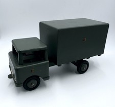DDR Spielzeug NVA LKW aus Holz