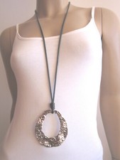 Modekette Bettelkette Damen Hals Kette Band lang Silber Schwarz XL Anhänger l114