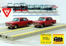 Reinhard/ Rasant Modell-Autostraße 2 x  BMW 2000 rot [F]
