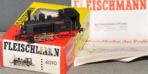 Fleischmann 4010 tenderlok br - ,