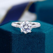 2,60Kt Rund Diamant Solitär