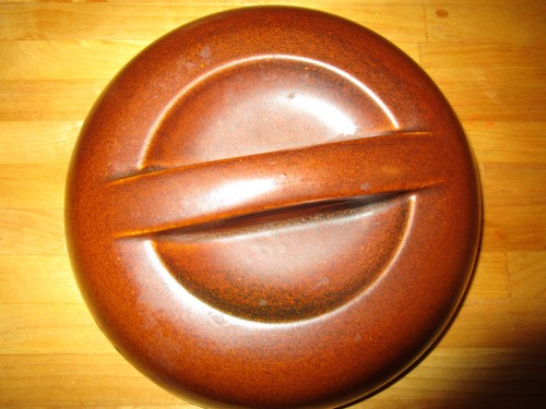 Deckel für zwiebeltopf braun