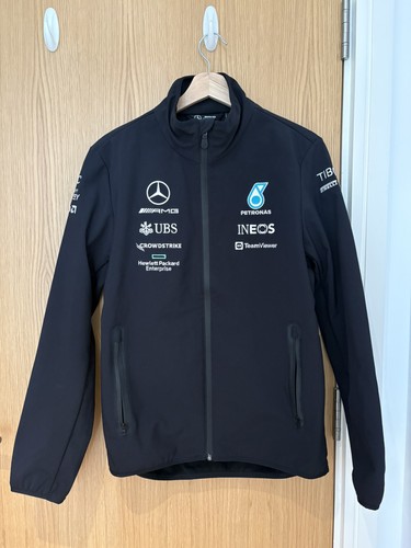 Mercedes amg petronas - amg,
