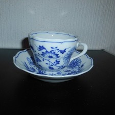 Tasse & Untertasse Unterteller von Hutschenreuther Porzellan Zwiebelmuster