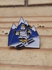 Pin's Pins Pin Emaille *