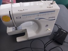 Quelle Privileg Nähmaschine -