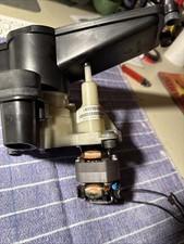 Mahlwerk Delonghi aus Prima Donna ESAM 6600 ausgebaut