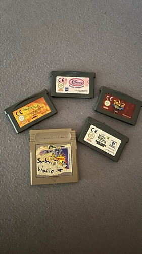 Nintendo game boy - &,