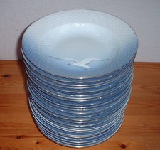 B&G MÖWE MIT GOLDRAND