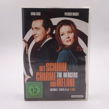 Mit Schirm Charme und Melone