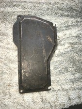 Bodenblech zum Motor für