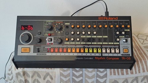 Roland drum machine - roland,