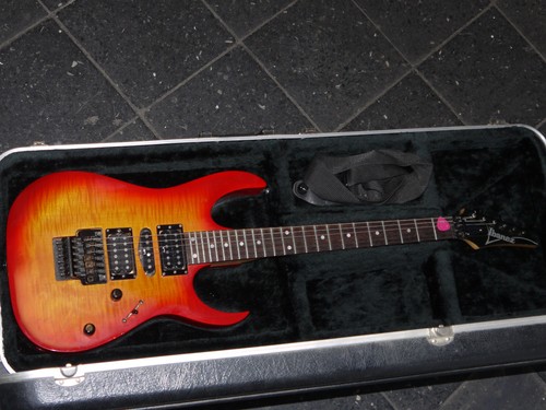 Ibanez rg570 flame maple top - flame,