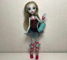 Complete monster high - *complete*,