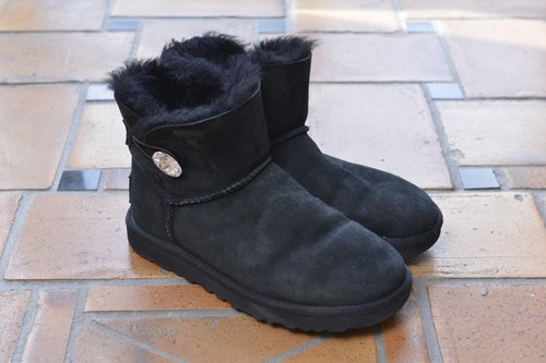 Ugg mini boots - ⚫️⚪️,