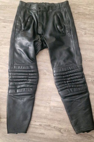 Schwarze lederhose echt - 50,