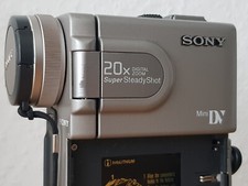 Sony DCR-PC7E Handycam Camcorder
