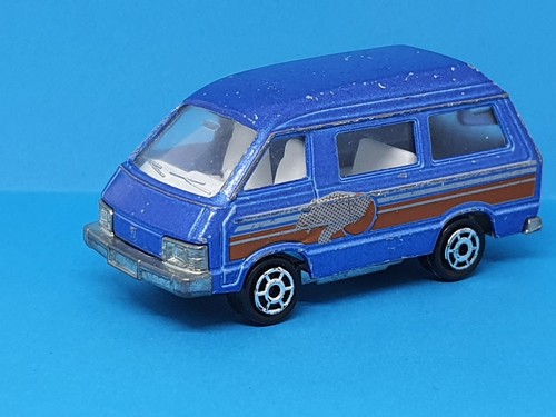 Toyota lite ace von majorette - toyota,