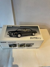 AUTOART 70503 BMW L 2002 tii MILLENIUM schwarz  OVP  1 / 18