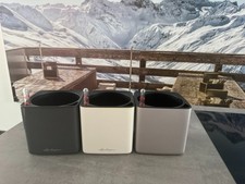 Pflanzgefäße mit - ,