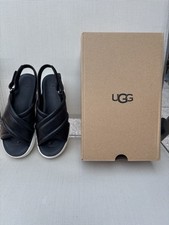 UGGS,  Sommersandalen